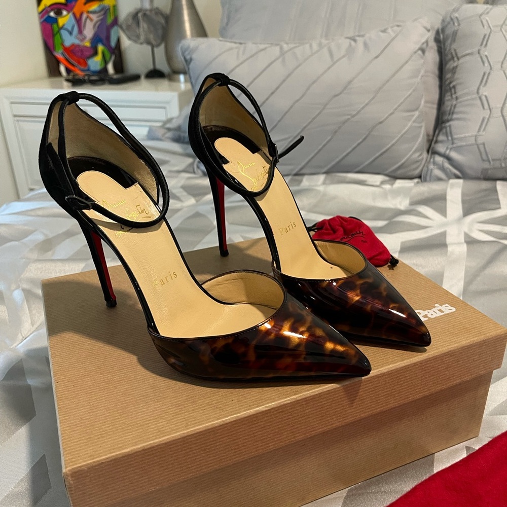 Christian Louboutin Uptown 100 Patent Heels